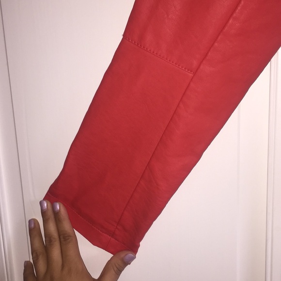 NWT FAUX LEATHER JACKET - Picture 4 of 6